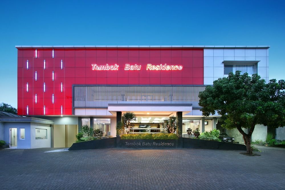 Oyo Flagship 3726 Tembok Batu Residence Yogyakarta Exterior photo